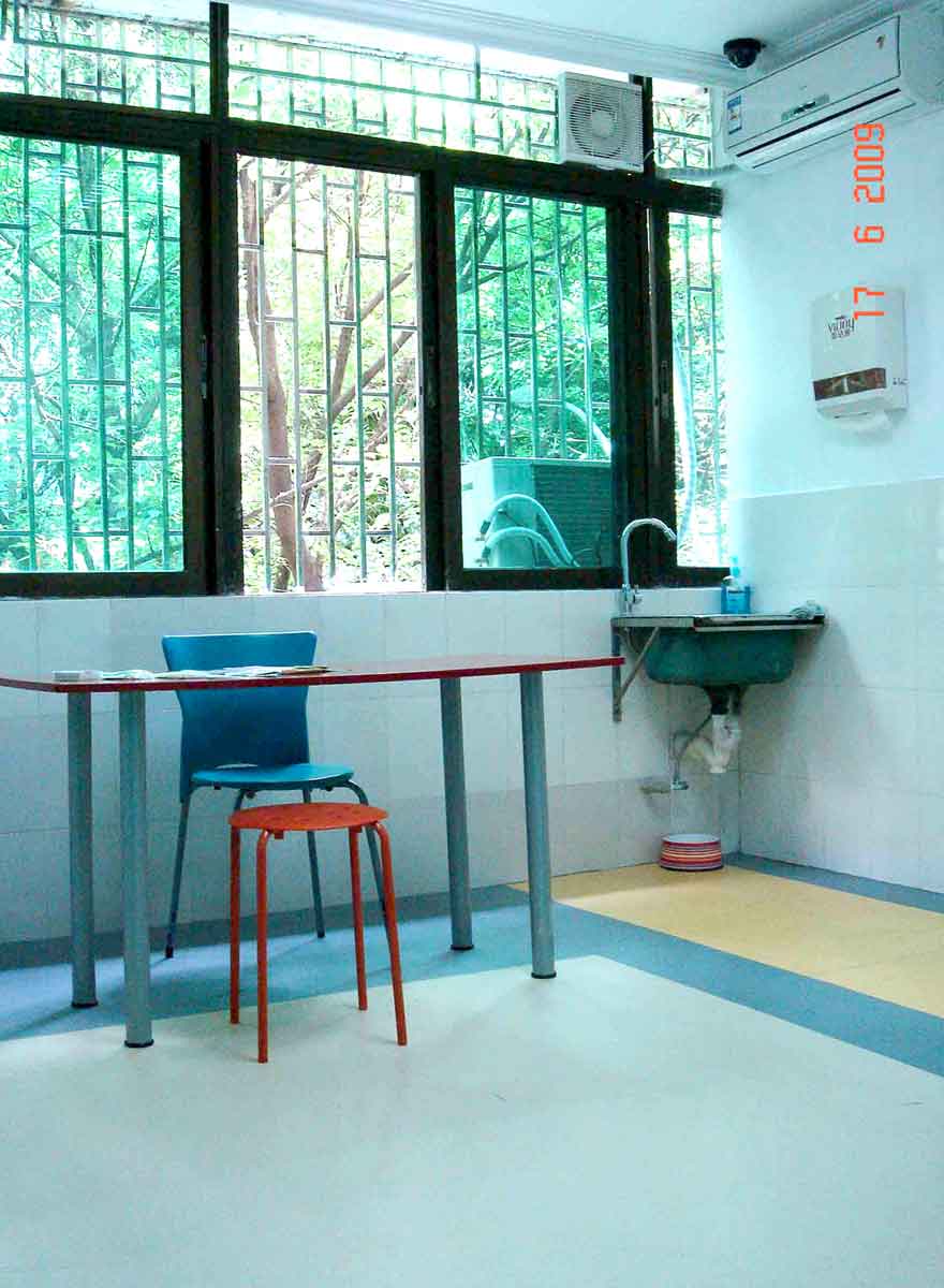 寵物醫院地板工程案例-中心寵物醫院